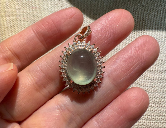 Gorgeous prehnite stone pendant